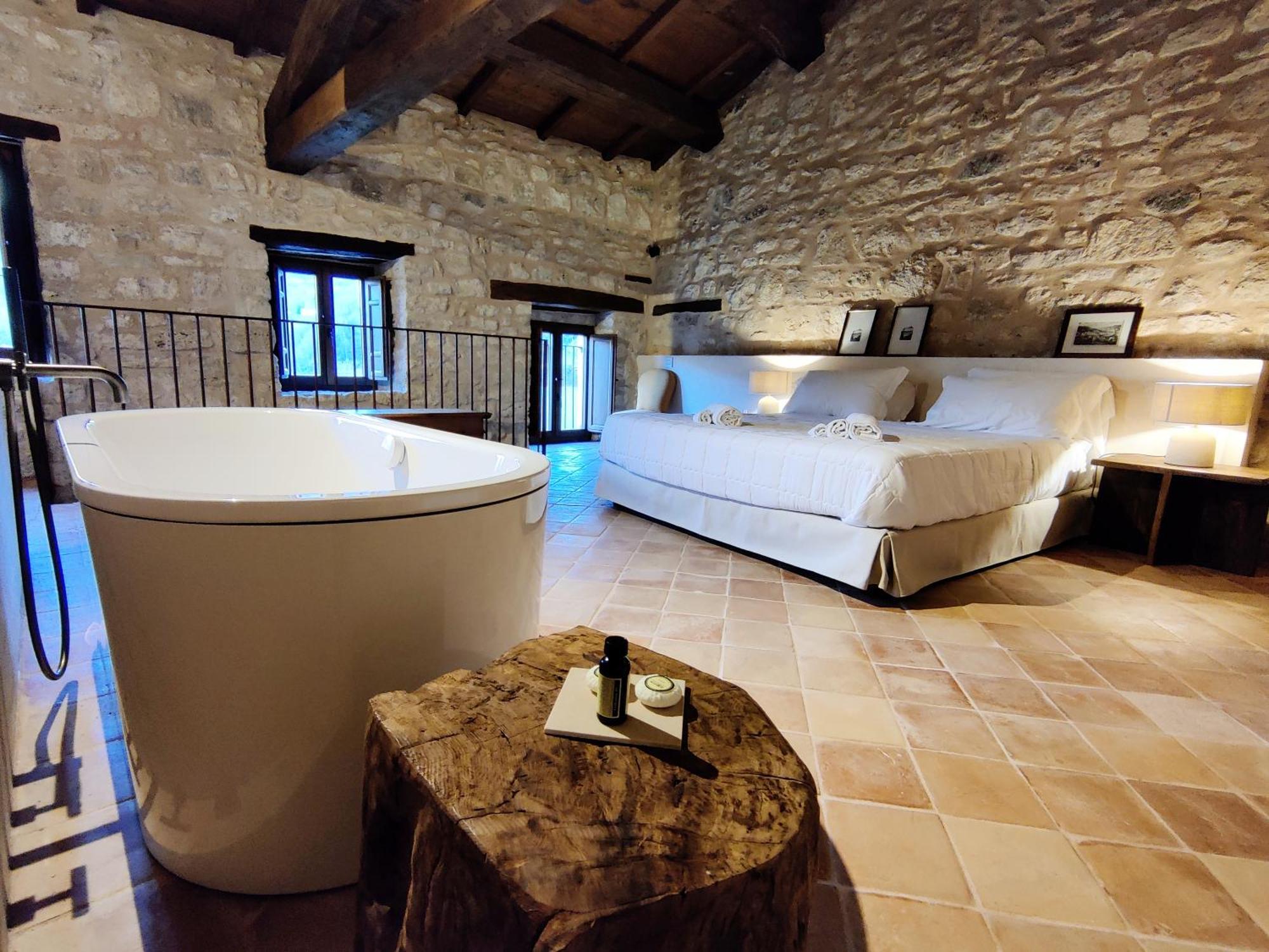 Castel Di Luco Hotel Acquasanta Terme Bagian luar foto